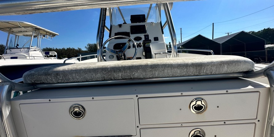 Century 2900 center console