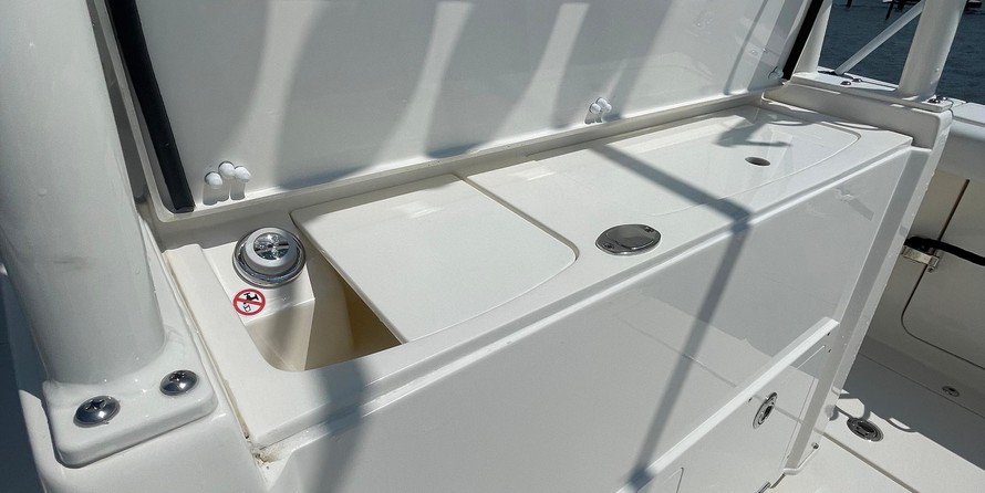 Cobia 217 center console