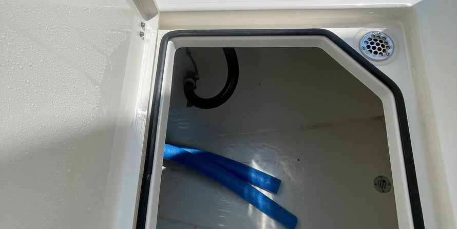 Cobia 217 center console
