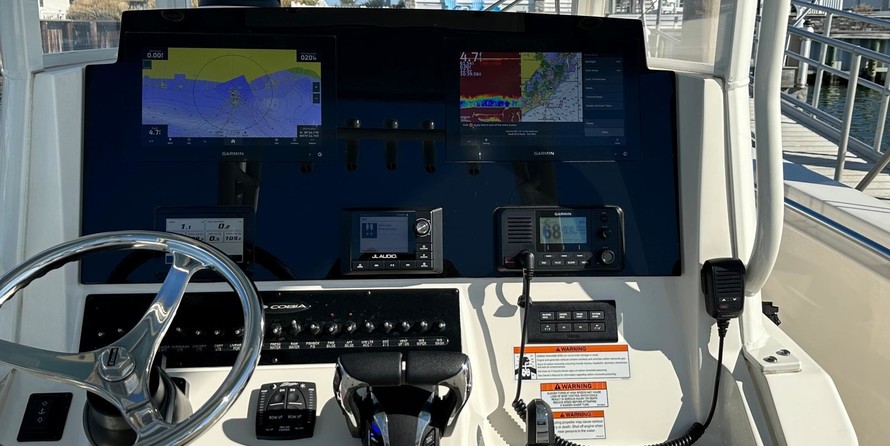 Cobia 217 center console