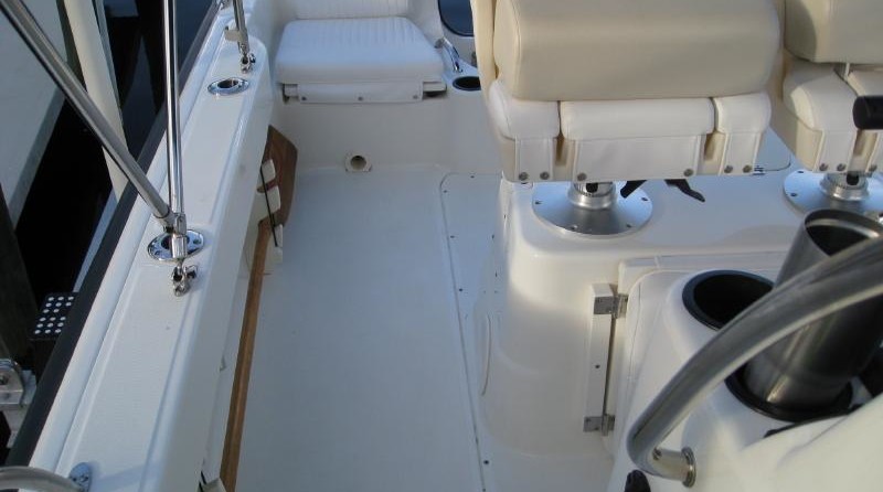 Boston Whaler 190 Outrage