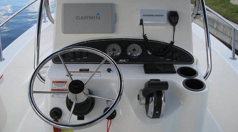 Boston Whaler 190 Outrage