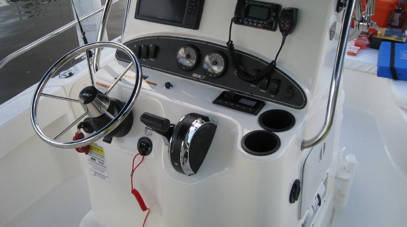 Boston Whaler 190 Outrage