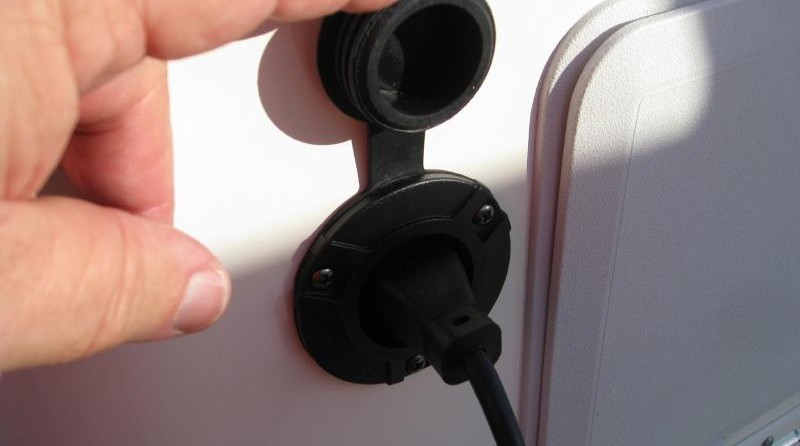 Boston Whaler 190 Outrage