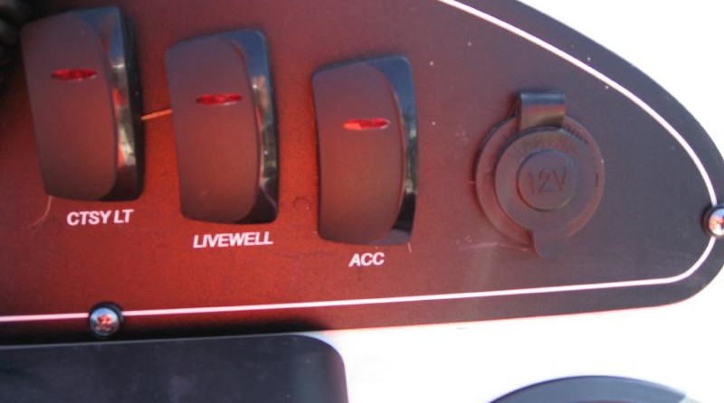 Boston Whaler 190 Outrage