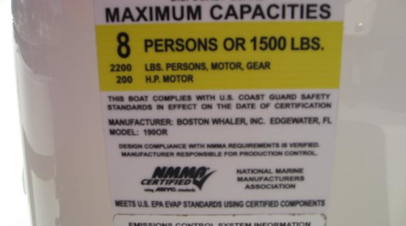 Boston Whaler 190 Outrage