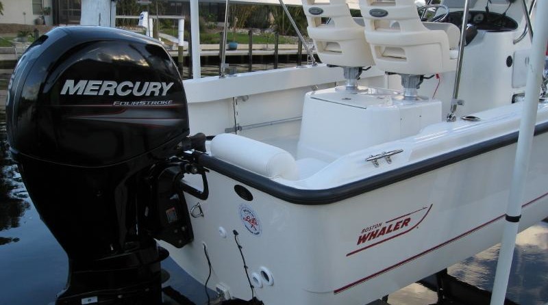 Boston Whaler 190 Outrage