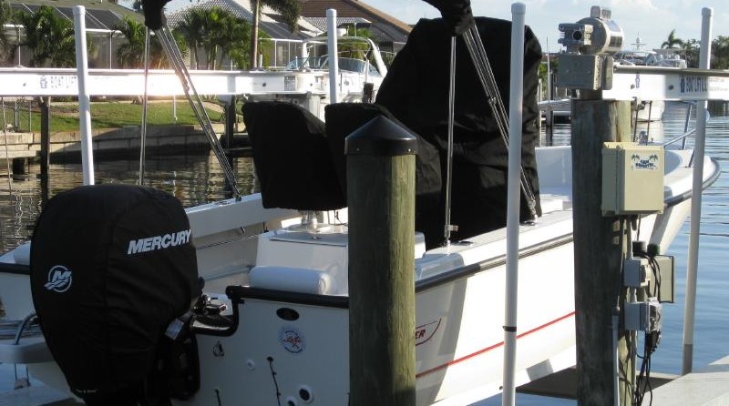 Boston Whaler 190 Outrage