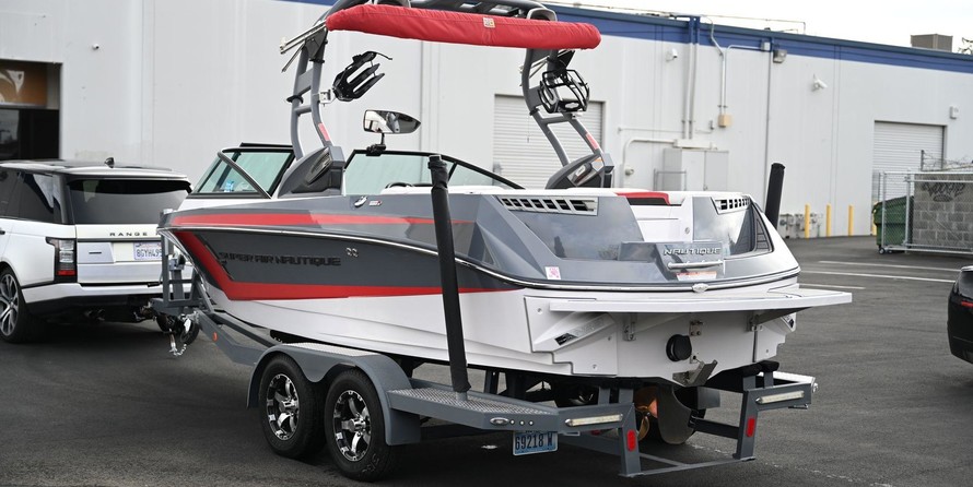 Super Air Nautique 210