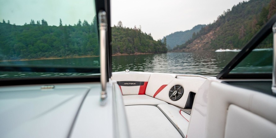Super Air Nautique 210