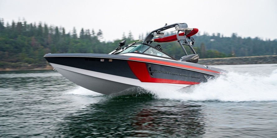 Super Air Nautique 210