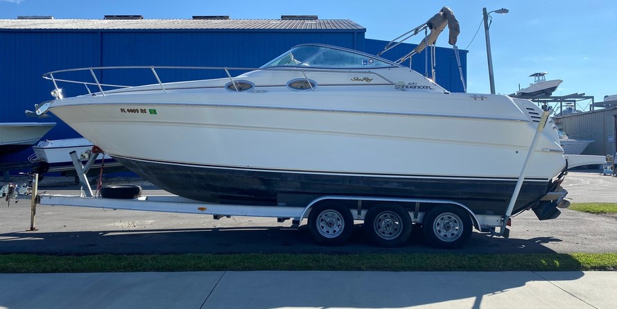 Sea ray 270 sundancer