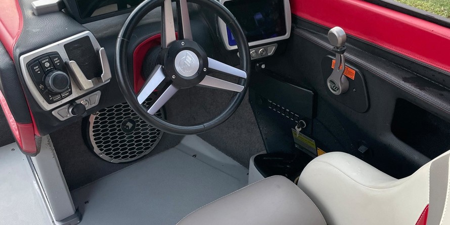 Malibu Wakesetter 23 VLX