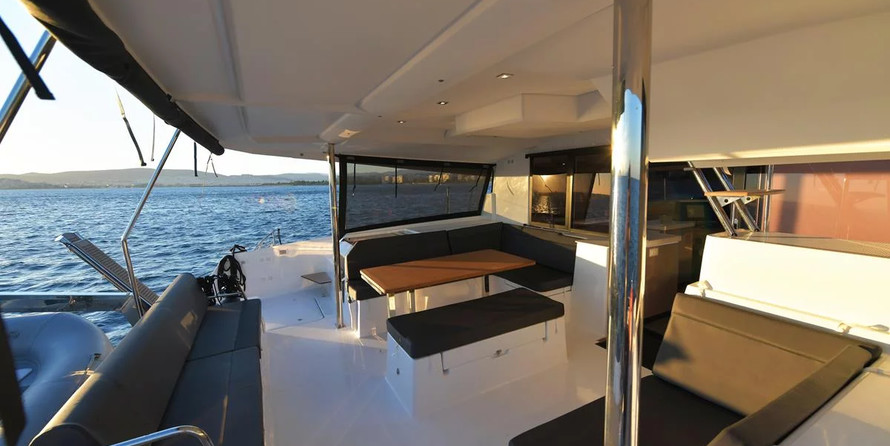 Fountaine Pajot Saona 47