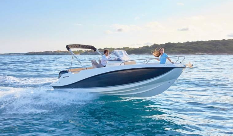 Quicksilver Activ 605 Open