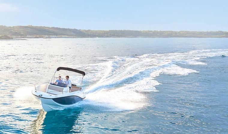 Quicksilver Activ 605 Open