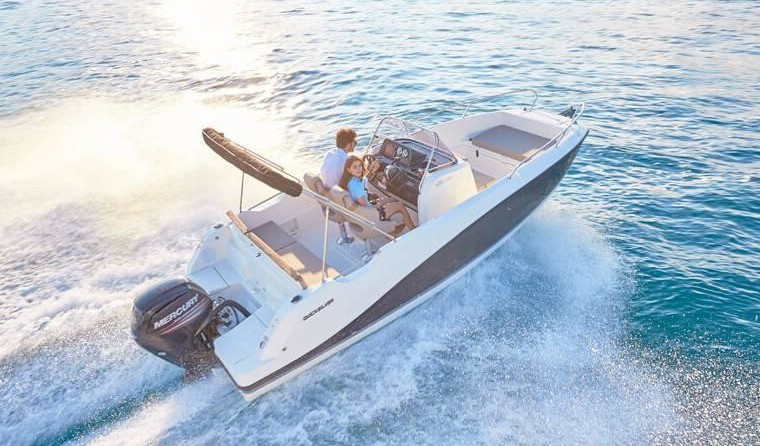 Quicksilver Activ 605 Open