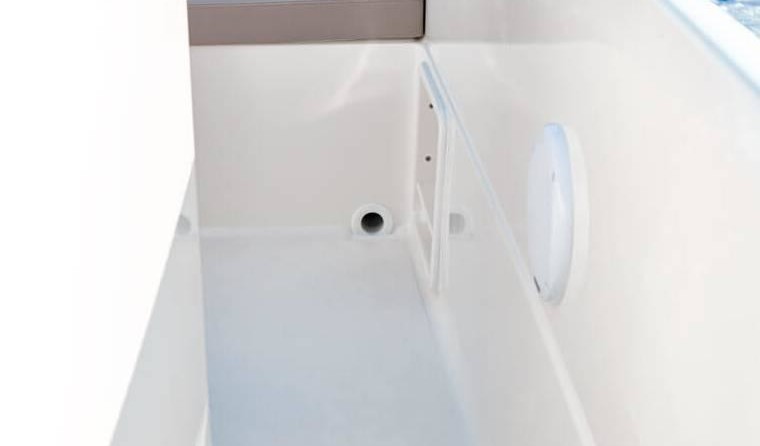 Quicksilver Activ 605 Open