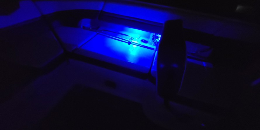 Chaparral 243 Vortex VRX