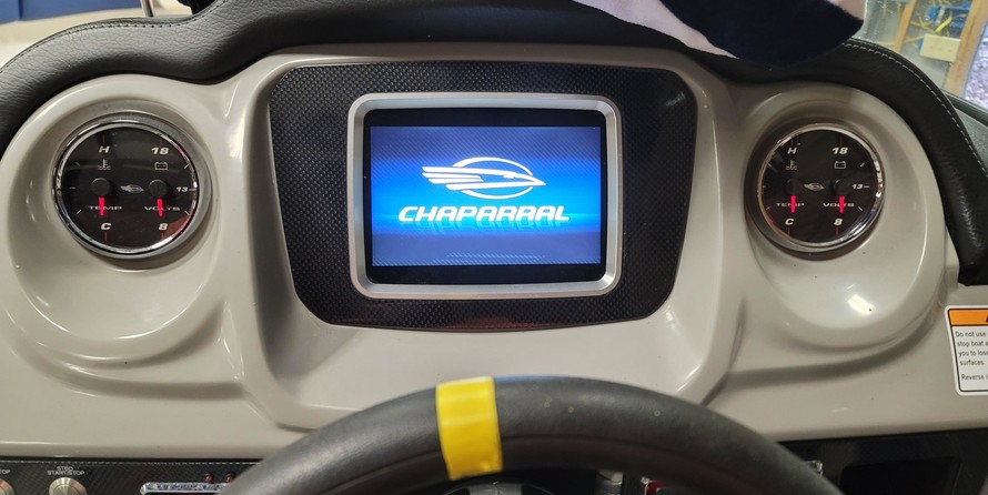 Chaparral 243 Vortex VRX