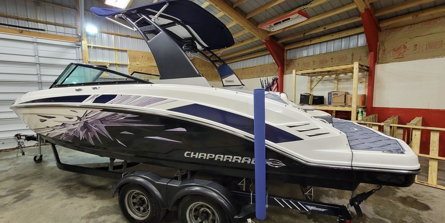 Chaparral 243 Vortex VRX