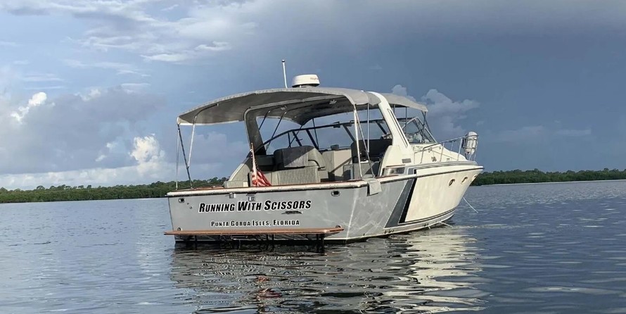 Trojan 10 meter international