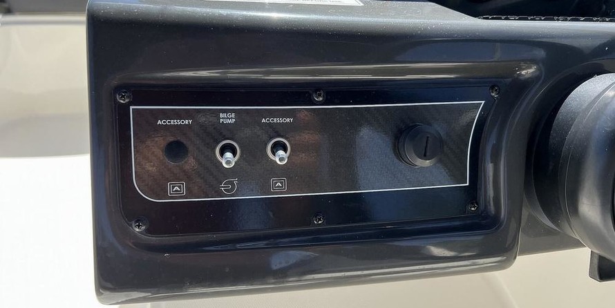 Bayliner VR6 BOWRIDER