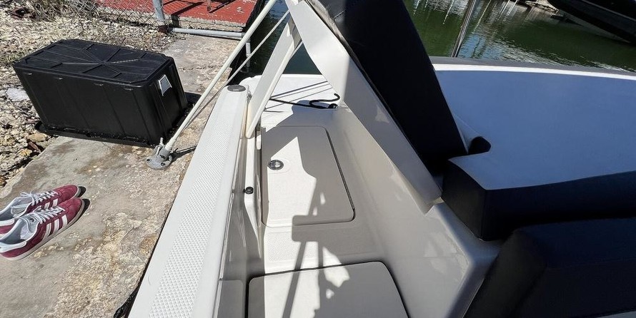 Bayliner VR6 BOWRIDER