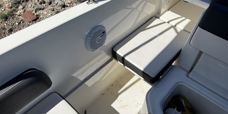 Bayliner VR6 BOWRIDER