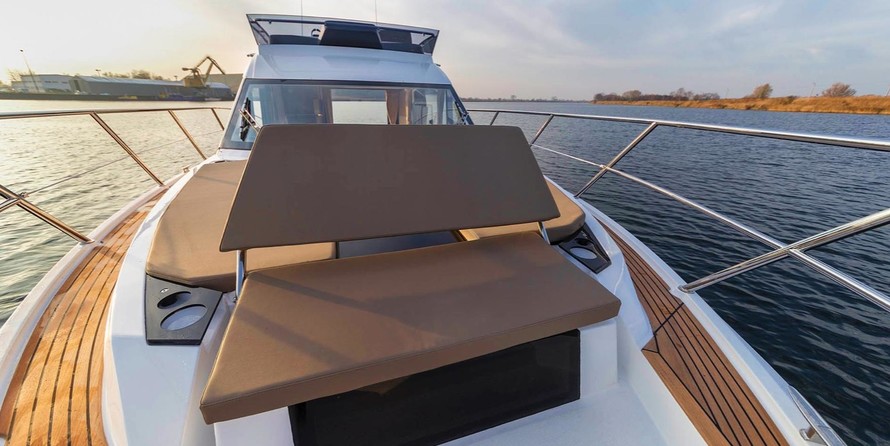 Galeon 360 FLY