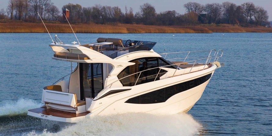 Galeon 360 FLY