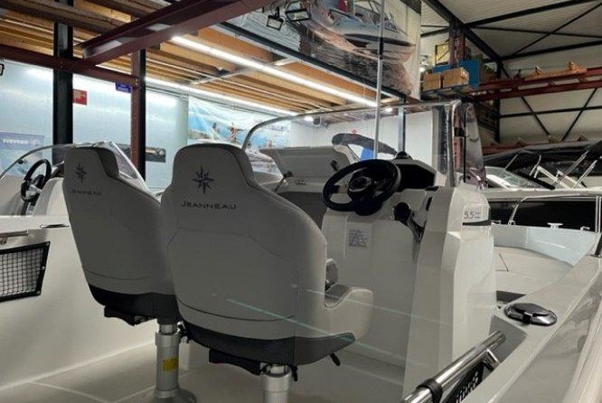 Jeanneau Cap Camarat 5.5 CC