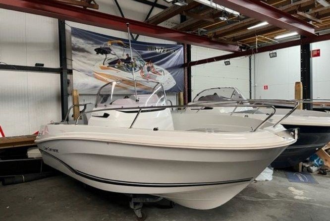Jeanneau Cap Camarat 5.5 CC