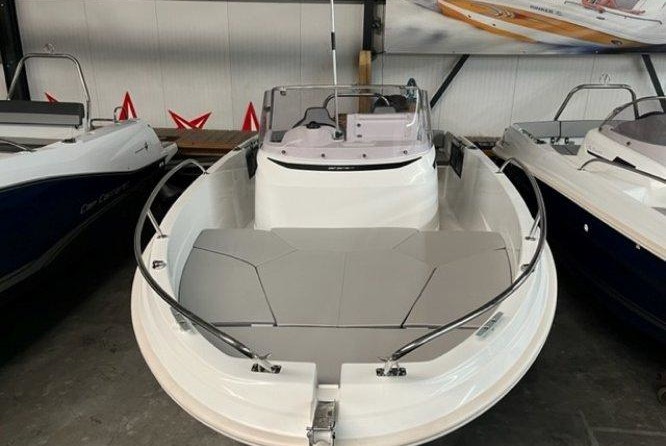 Jeanneau Cap Camarat 5.5 CC