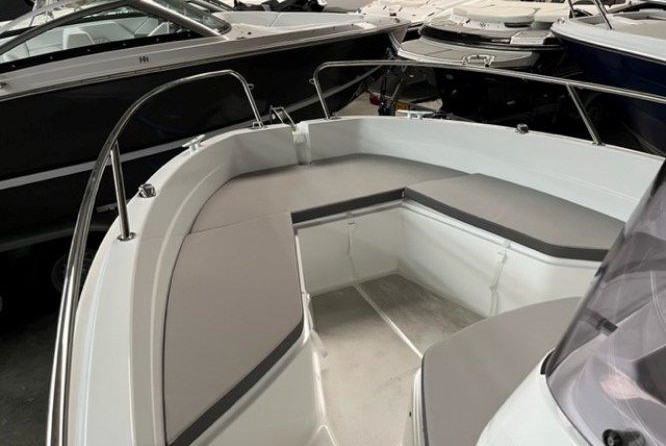 Jeanneau Cap Camarat 5.5 CC