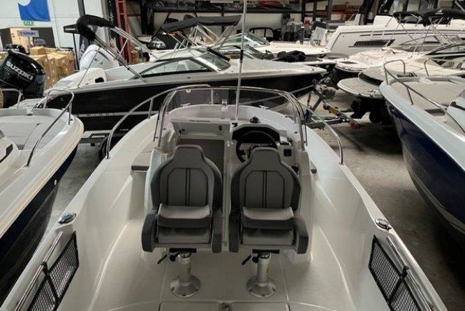 Jeanneau Cap Camarat 5.5 CC