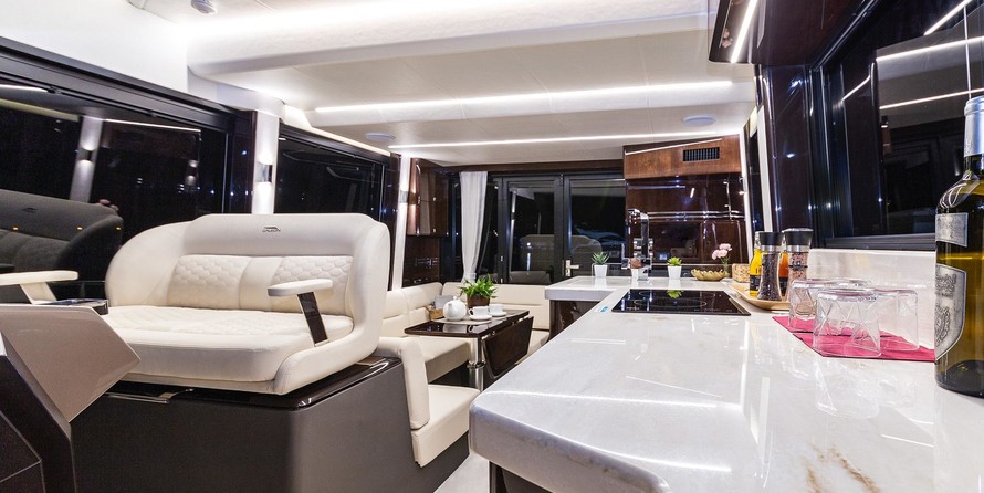 Galeon 400 FLY