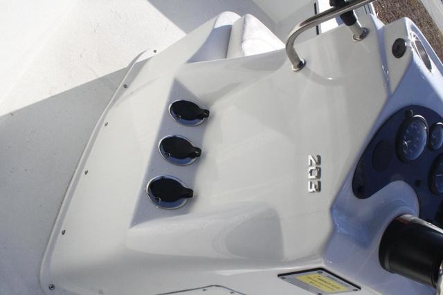 Sea Ray pro 208 bay