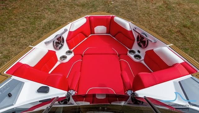 Malibu Wakesetter 25 LSV