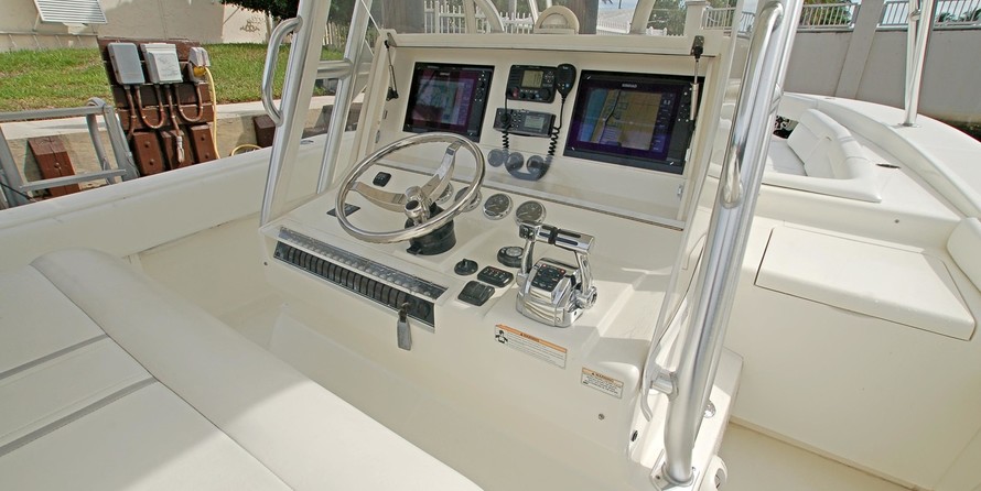 SeaVee 390
