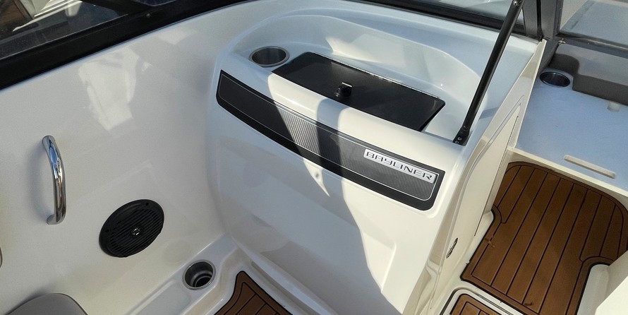 Bayliner VR4 BOWRIDER