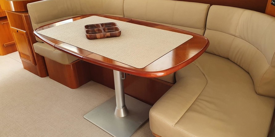 Beneteau Swift Trawler 42