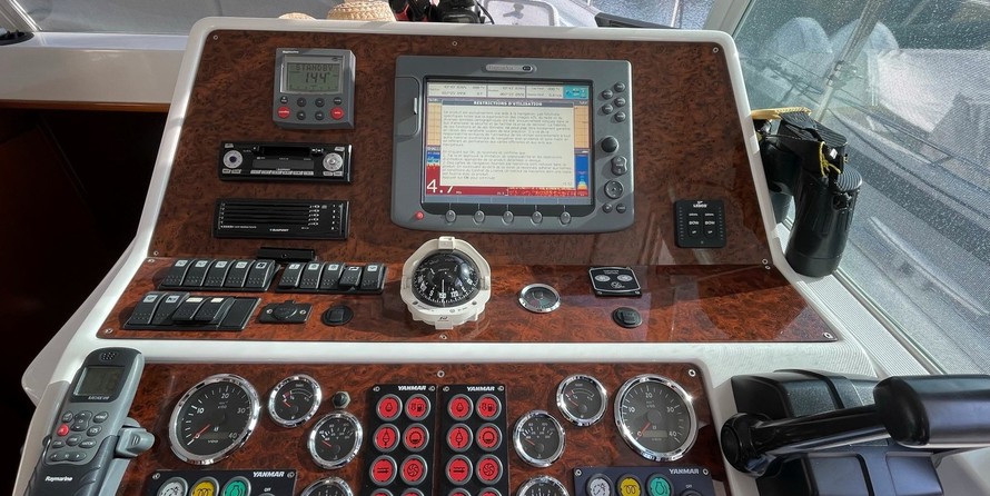 Beneteau Swift Trawler 42