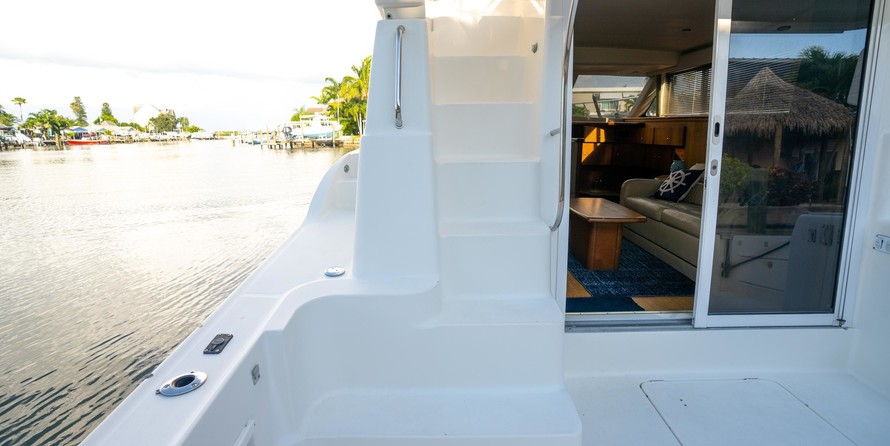 Silverton 42 Convertible