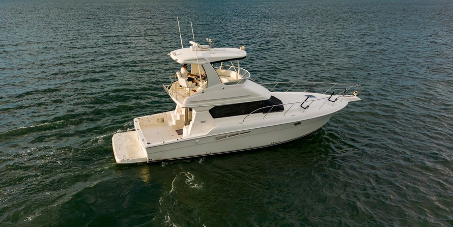 Silverton 42 Convertible