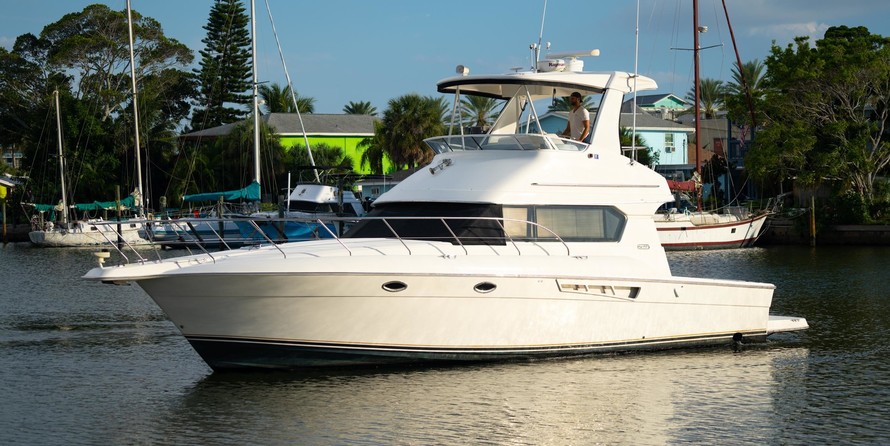 Silverton 42 Convertible