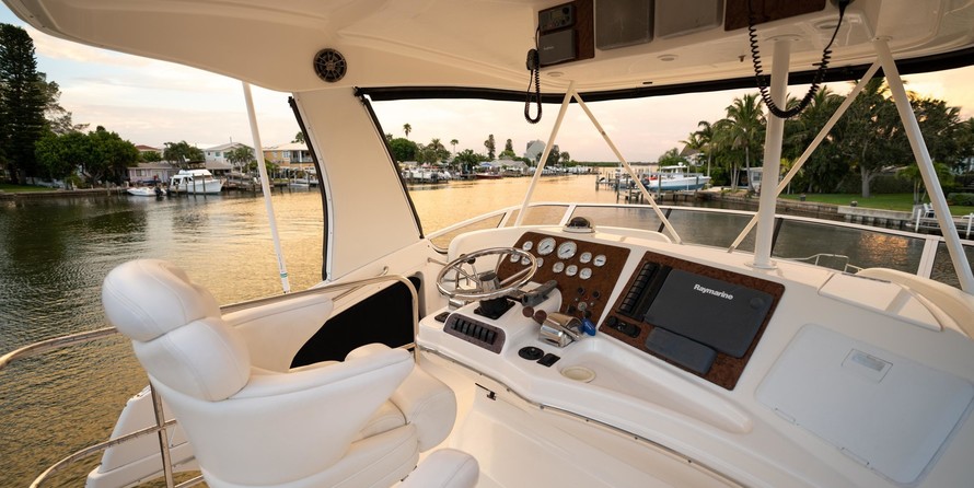 Silverton 42 Convertible