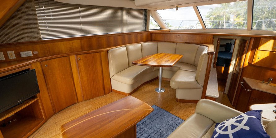 Silverton 42 Convertible