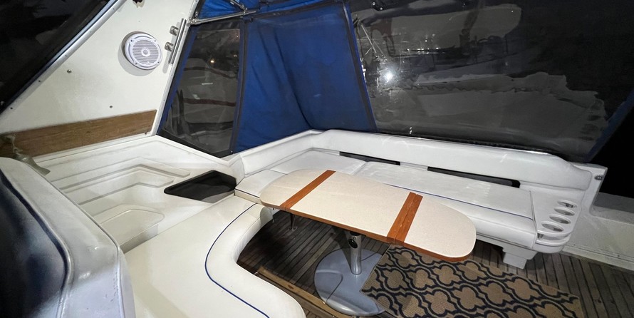 Sea ray 400 express cruiser