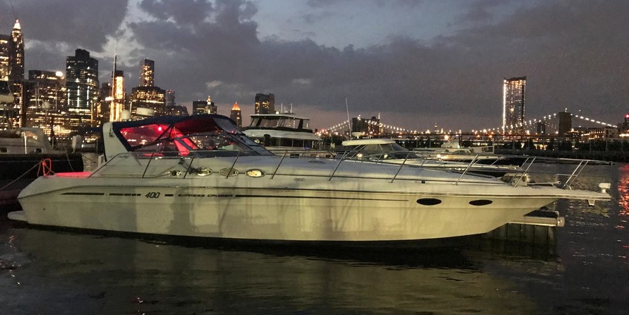 Sea ray 400 express cruiser